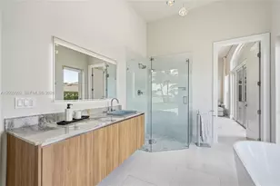 14370 Jockey Cir N, Davie, FL 33330 - Photo 44