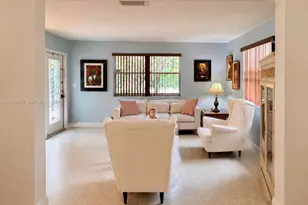 7840 SW 67th Ave, South Miami, FL 33143 - Photo 14