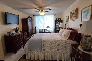 1101 Colony Point Cir, Pembroke Pines, FL 33026 - Photo 20
