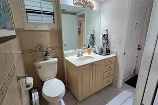 1101 Colony Point Cir, Pembroke Pines, FL 33026 - Photo 14