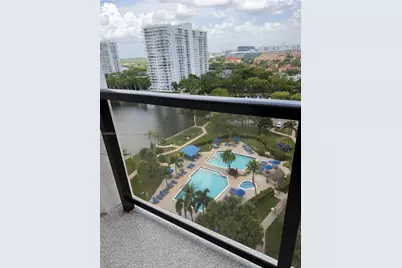 18151 NE 31st Ct #1408, Aventura, FL 33160 - Photo 2