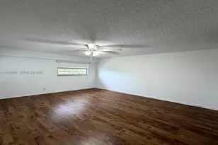 1400 SW 124th Terrace, Pembroke Pines, FL 33027 - Photo 8
