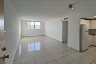 666 W 81st St, Hialeah, FL 33014 - Photo 4
