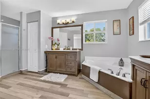 1311 Croton Ct, Weston, FL 33327 - Photo 38