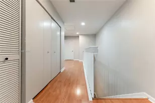 59 SE 3rd Ave, Hallandale Beach, FL 33009 - Photo 18
