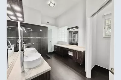 280 SW 167th Ave, Pembroke Pines, FL 33027 - Photo 36