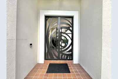 280 SW 167th Ave, Pembroke Pines, FL 33027 - Photo 8