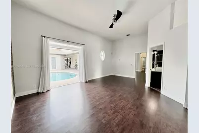 280 SW 167th Ave, Pembroke Pines, FL 33027 - Photo 34