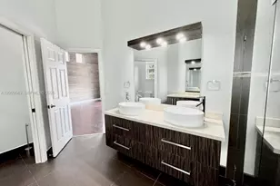 280 SW 167th Ave, Pembroke Pines, FL 33027 - Photo 38
