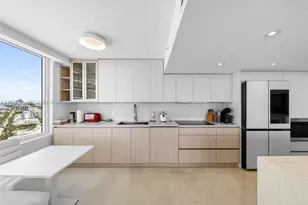 400 South Pointe Dr, Miami Beach, FL 33139 - Photo 6