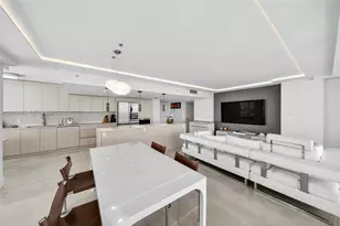 400 South Pointe Dr, Miami Beach, FL 33139 - Photo 12