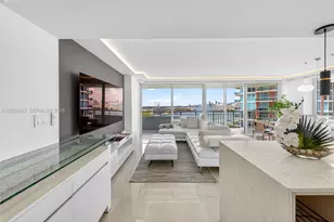 400 South Pointe Dr, Miami Beach, FL 33139 - Photo 8