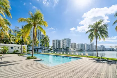 6101 Aqua Ave #903, Miami Beach, FL 33141 - Photo 22