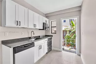 1165 Marseille Dr, Miami Beach, FL 33141 - Photo 18