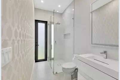 1223 SW 12th Ct #1223, Miami, FL 33135 - Photo 8
