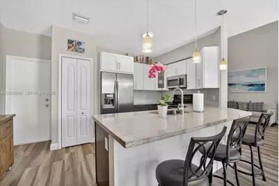 3441 SW 170th Ave, Miramar, FL 33027 - Photo 14