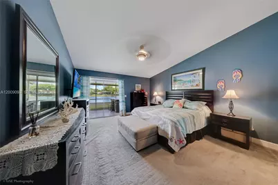 2395 SE 7th Pl, Homestead, FL 33033 - Photo 14