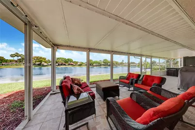 2395 SE 7th Pl, Homestead, FL 33033 - Photo 32