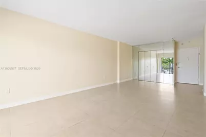 400 Kings Point Dr #229, Sunny Isles Beach, FL 33160 - Photo 4