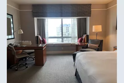 1435 Brickell Ave #3505, Miami, FL 33131 - Photo 6