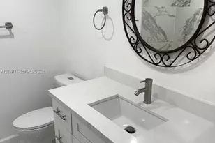 1901 S Ocean Dr, Hollywood, FL 33019 - Photo 14