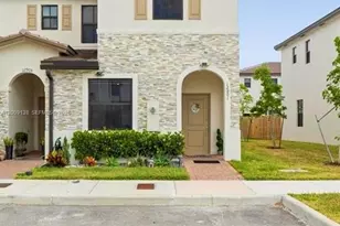 12901 SW 232nd Ln, Homestead, FL 33032 - Photo 2