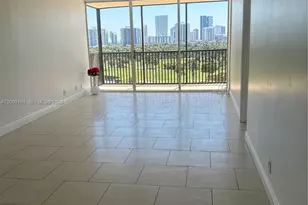20301 W Country Club Dr, Aventura, FL 33180 - Photo 16