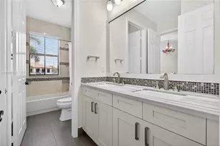 3765 NW 85th Terrace, Cooper City, FL 33024 - Photo 16