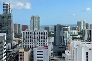 690 SW 1st Ct, Miami, FL 33130 - Photo 2