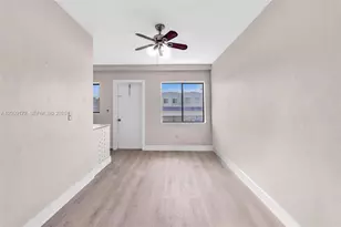 1165 Marseille Dr, Miami Beach, FL 33141 - Photo 14