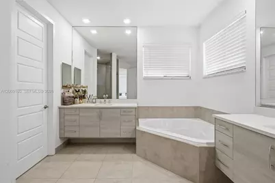 10870 Windward St, Parkland, FL 33076 - Photo 22