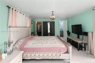 1762 NW 8th Ave, Homestead, FL 33030 - Photo 12