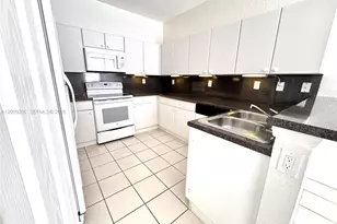 4435 SW 160th Ave, Miramar, FL 33027 - Photo 6