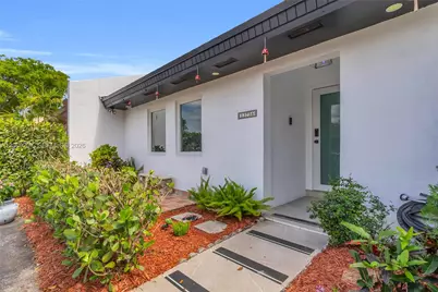 13756 SW 54th Ter, Miami, FL 33175 - Photo 2
