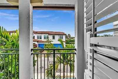 11541 SW 15th St, Pembroke Pines, FL 33025 - Photo 42