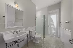 2430 Aqua Vista Blvd, Fort Lauderdale, FL 33301 - Photo 26