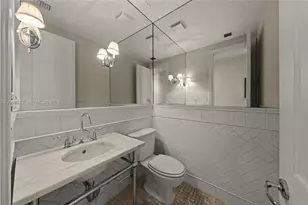 2430 Aqua Vista Blvd, Fort Lauderdale, FL 33301 - Photo 24
