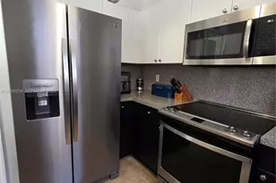 12454 SW 123rd St, Miami, FL 33186 - Photo 8
