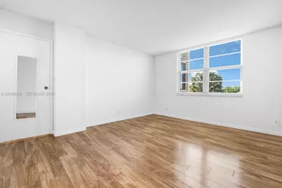 250 Jacaranda Dr #508, Plantation, FL 33324 - Photo 16