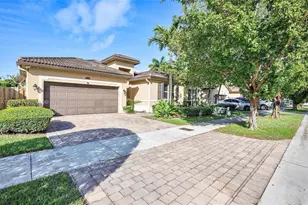 25280 SW 119th Ave, Homestead, FL 33032 - Photo 2