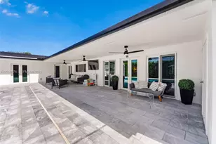 1865 NE 197th Terrace, Miami, FL 33179 - Photo 36