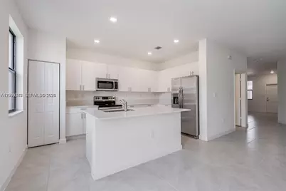 23507 SW 129th Path, Homestead, FL 33032 - Photo 4