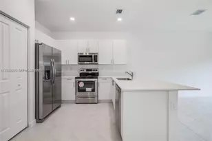 23509 SW 129th Path, Homestead, FL 33032 - Photo 4