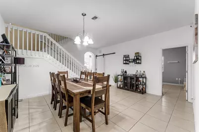 216 NE 36th Ter, Homestead, FL 33033 - Photo 6
