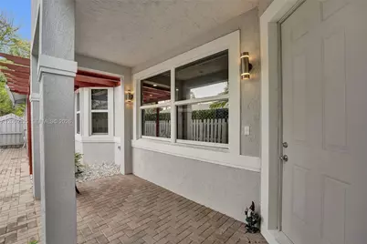 1118 NE 1st Ave, Fort Lauderdale, FL 33304 - Photo 4