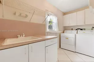 23288 Boca Chica Cir, Boca Raton, FL 33433 - Photo 32