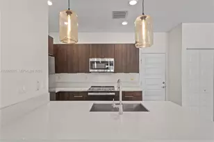 8382 NW 51st Terrace, Doral, FL 33166 - Photo 38