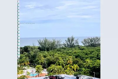 300 Bayview Dr #915, Sunny Isles Beach, FL 33160 - Photo 22