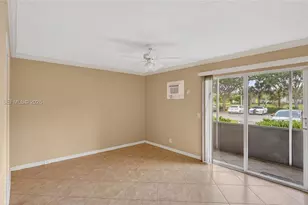 48 Mansfield B, Boca Raton, FL 33434 - Photo 12