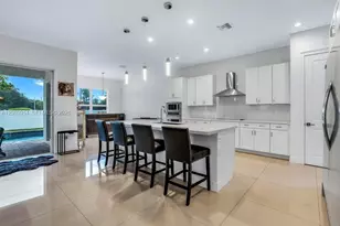 7601 Cavalia Dr, Davie, FL 33328 - Photo 14